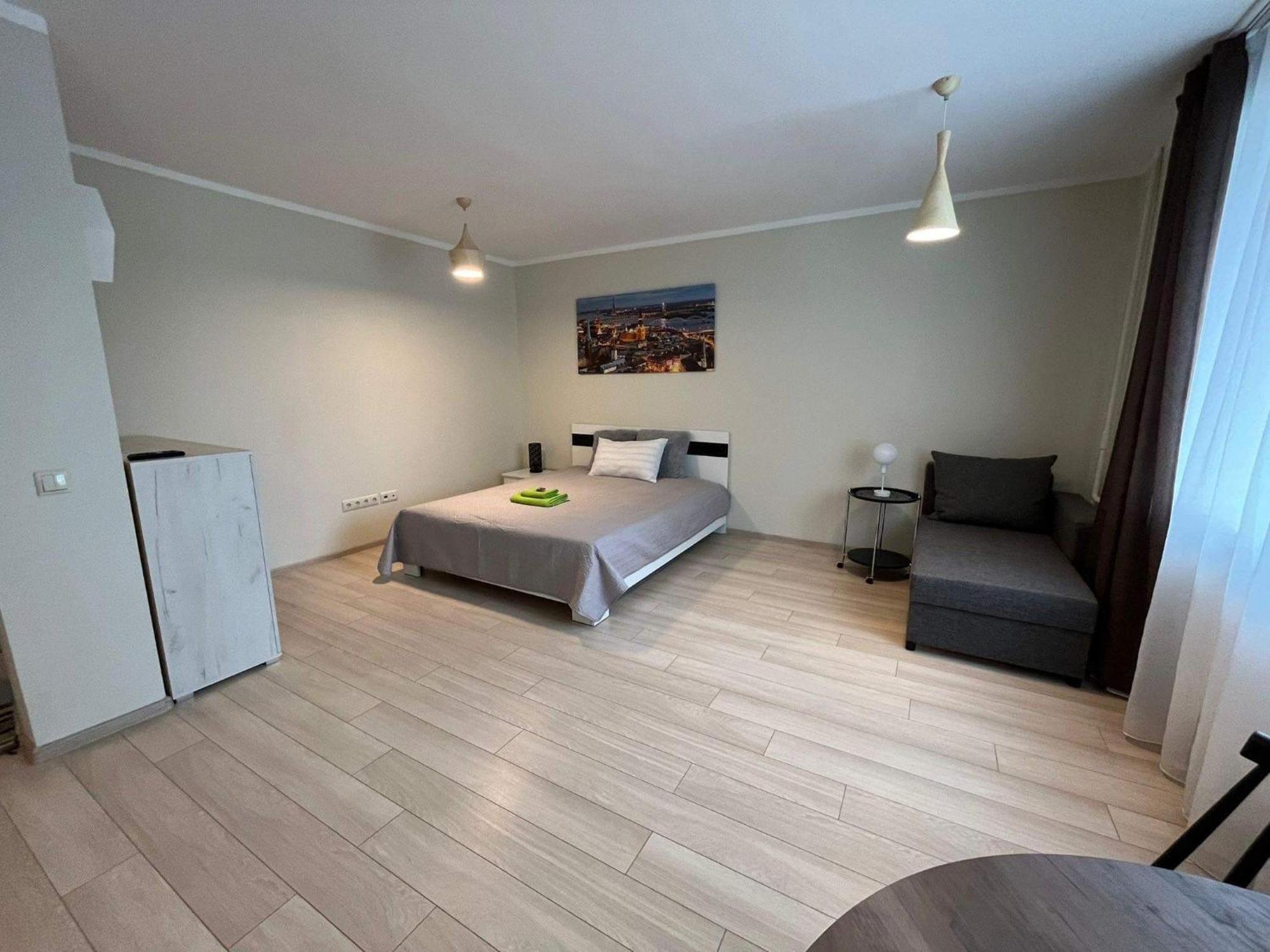 Beautiful Apartment Great Location Free Parking Рига Екстериор снимка